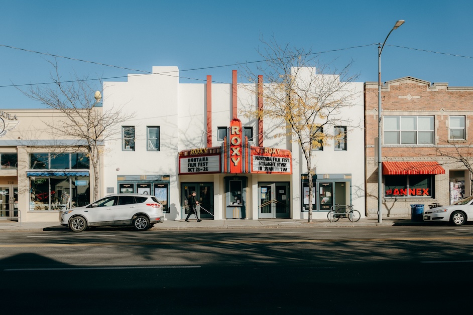 Street with Roxy Theater.